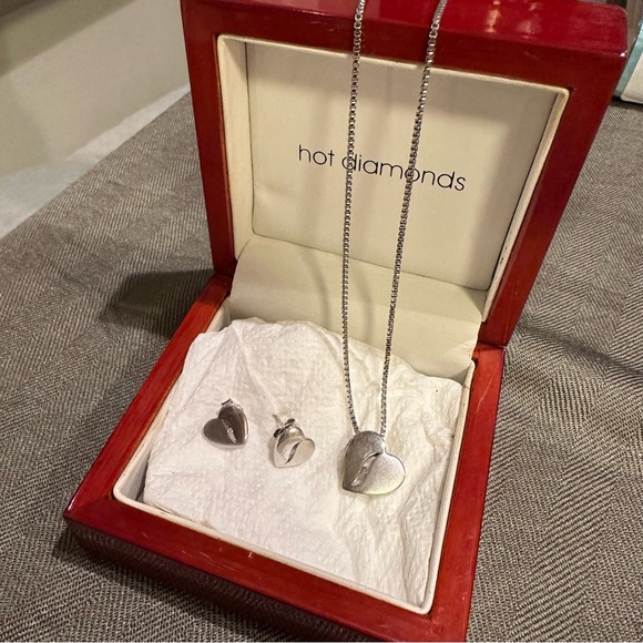 Diamond Necklace and Earring Set | Valentine’s Day Gifts | Sterling Silver Heart - Picture 5 of 12